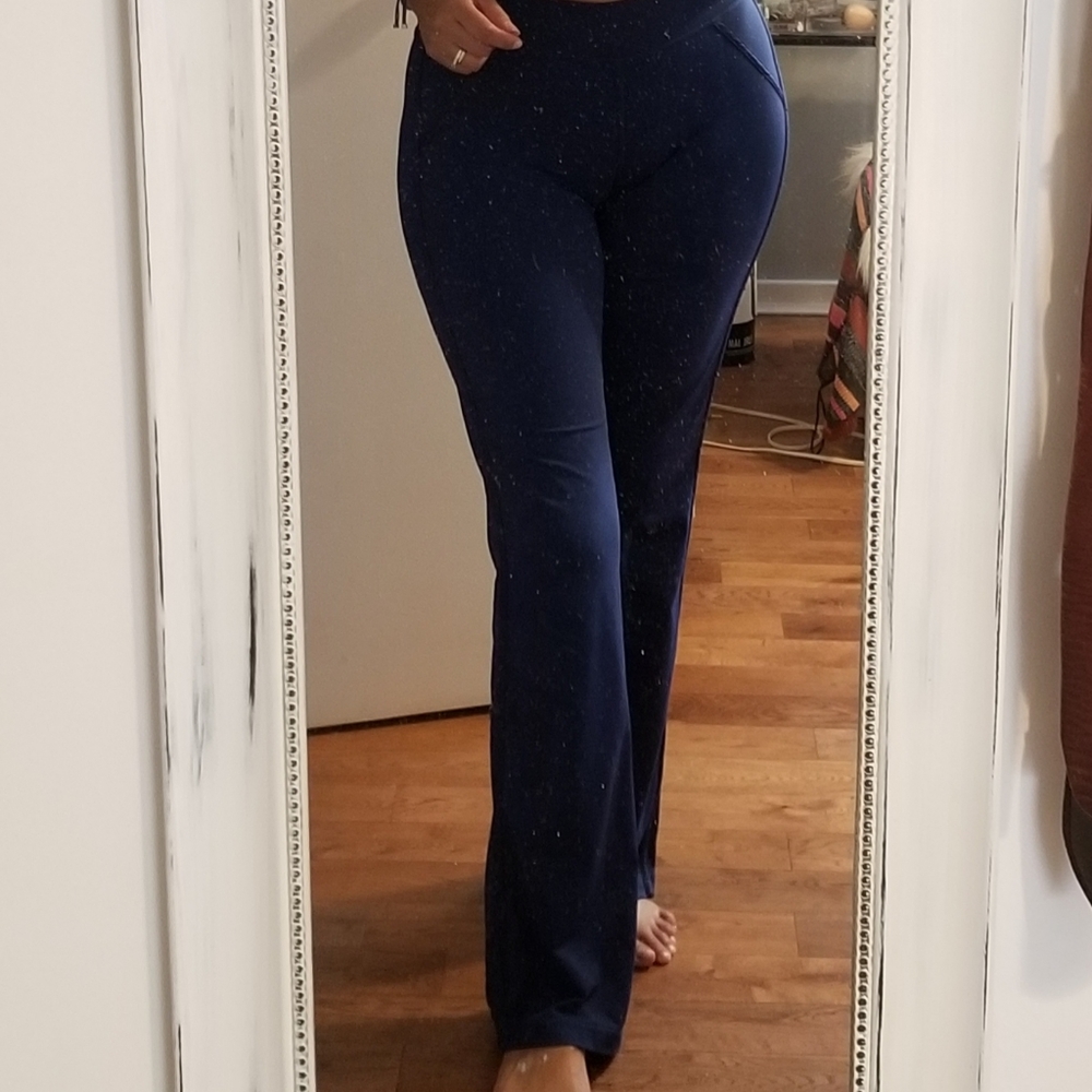 👖LULULEMON PANTS - Picture 8 of 9
